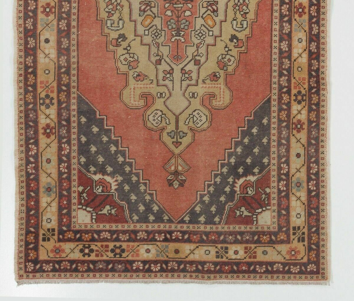 Ft One Of A Kind Handmade Vintage Oriental Rug For Traditional Interiors photo for sale