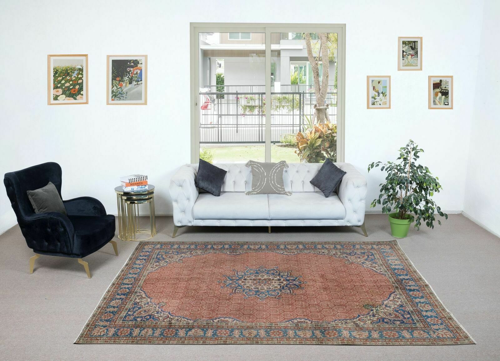 Kind Handknotted Vintage Area Rug, Traditional Turkish Carpet photo furniture