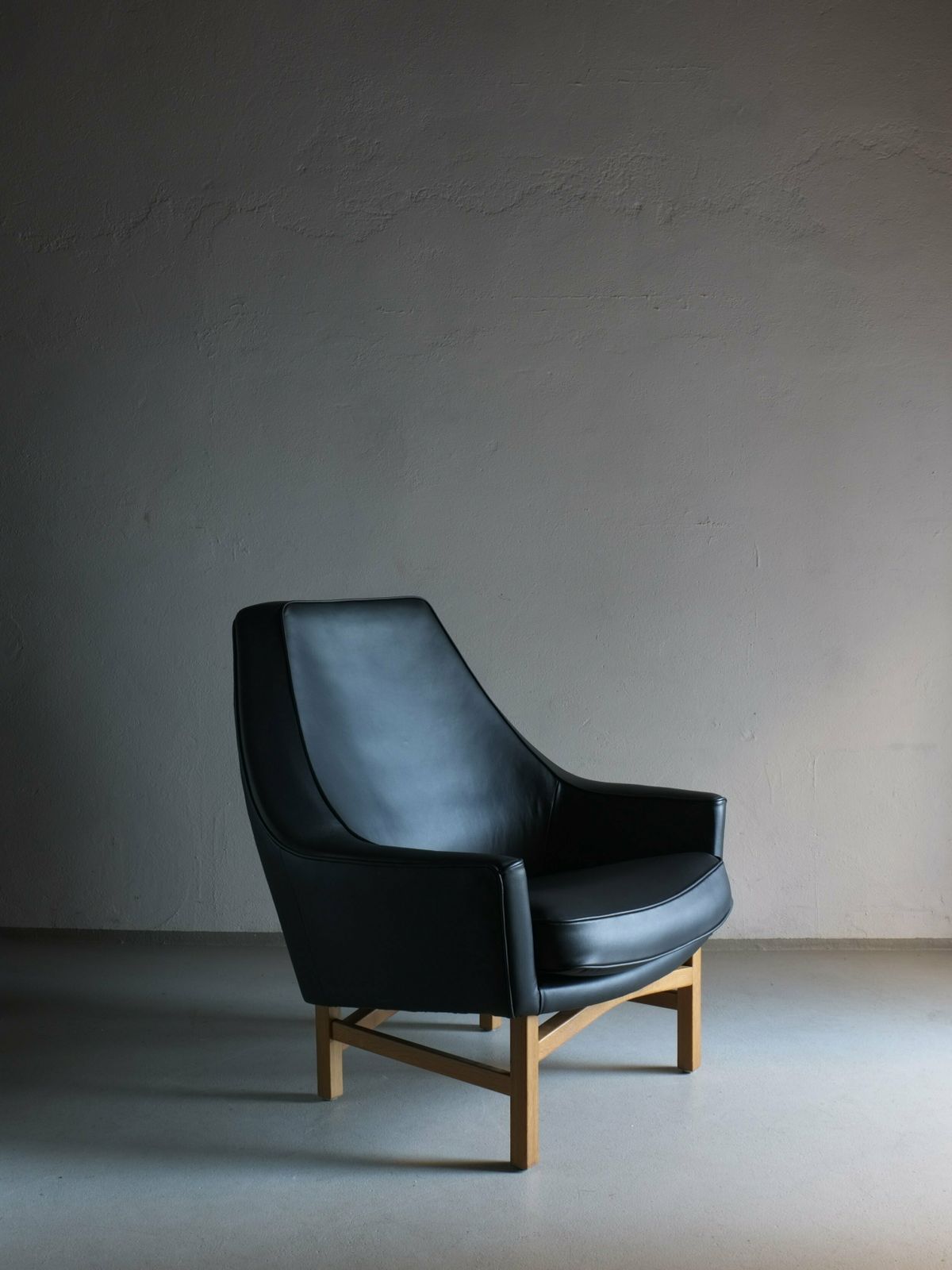 Ib Kofod Larsen Leather Oak Easy Chair | Ope Sweden | 1960s photo furniture