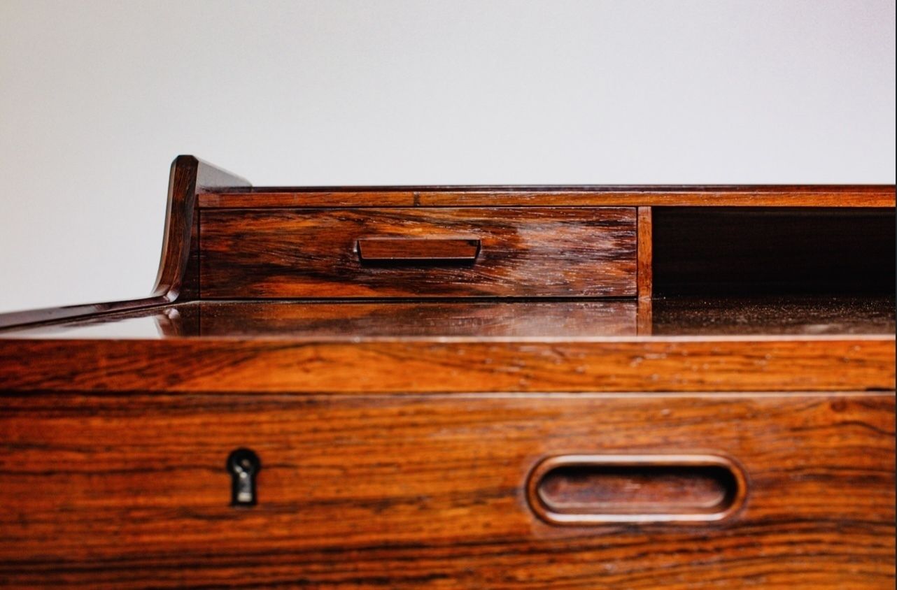 photo furniture Arne Wahl Iversen Rosewood Desk