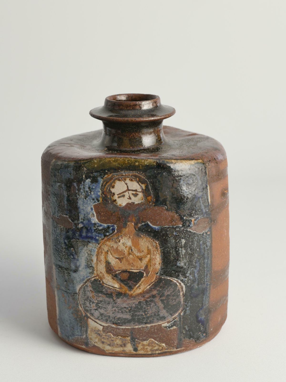 photo vinterior Ceramic Square Bottle Vase With Naive Style Motifs In Brown Glaze