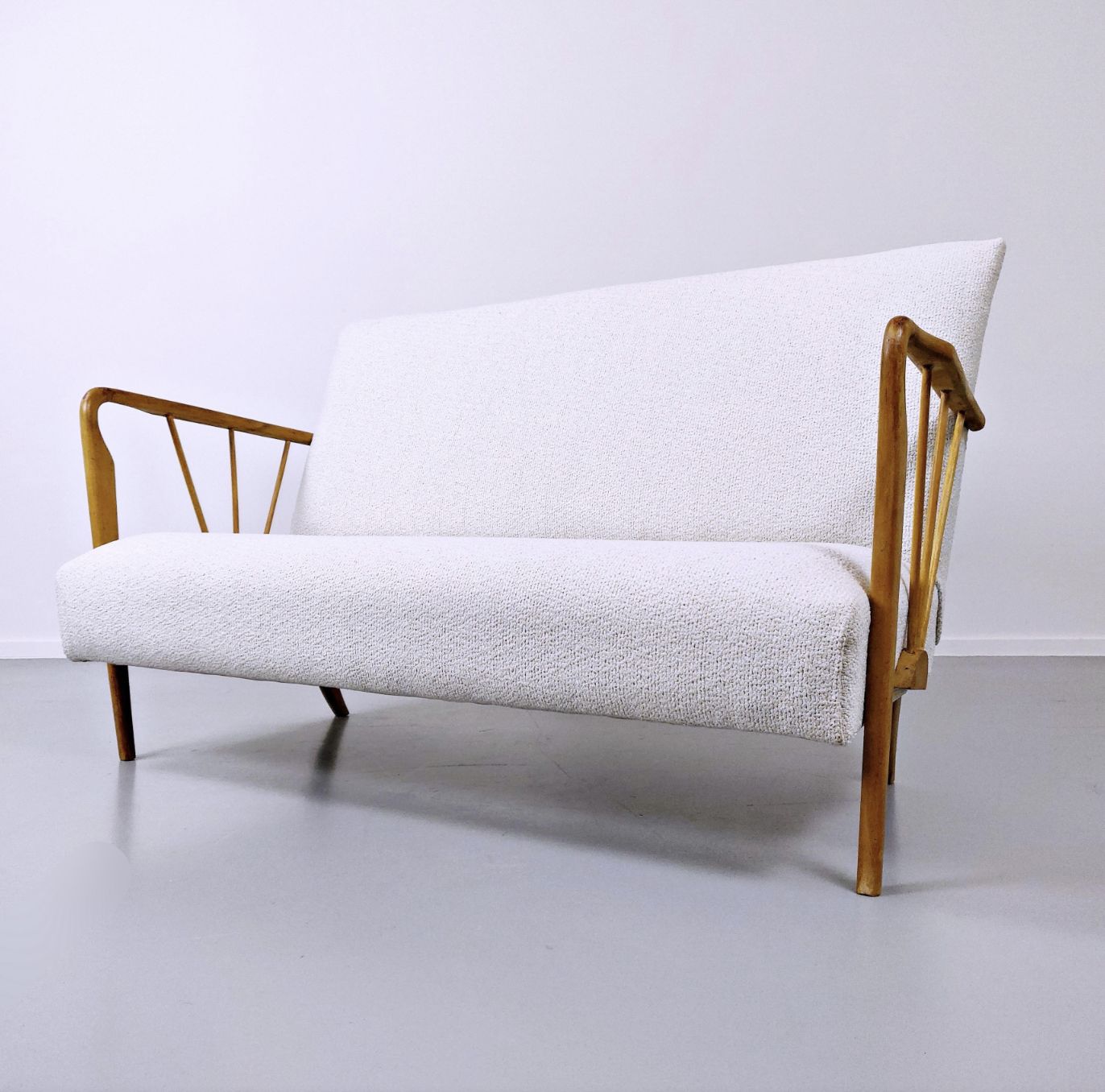 Mid Century Modern Italian Sofa In Style Of Paolo Buffa, White Fabric photo 2810.0
