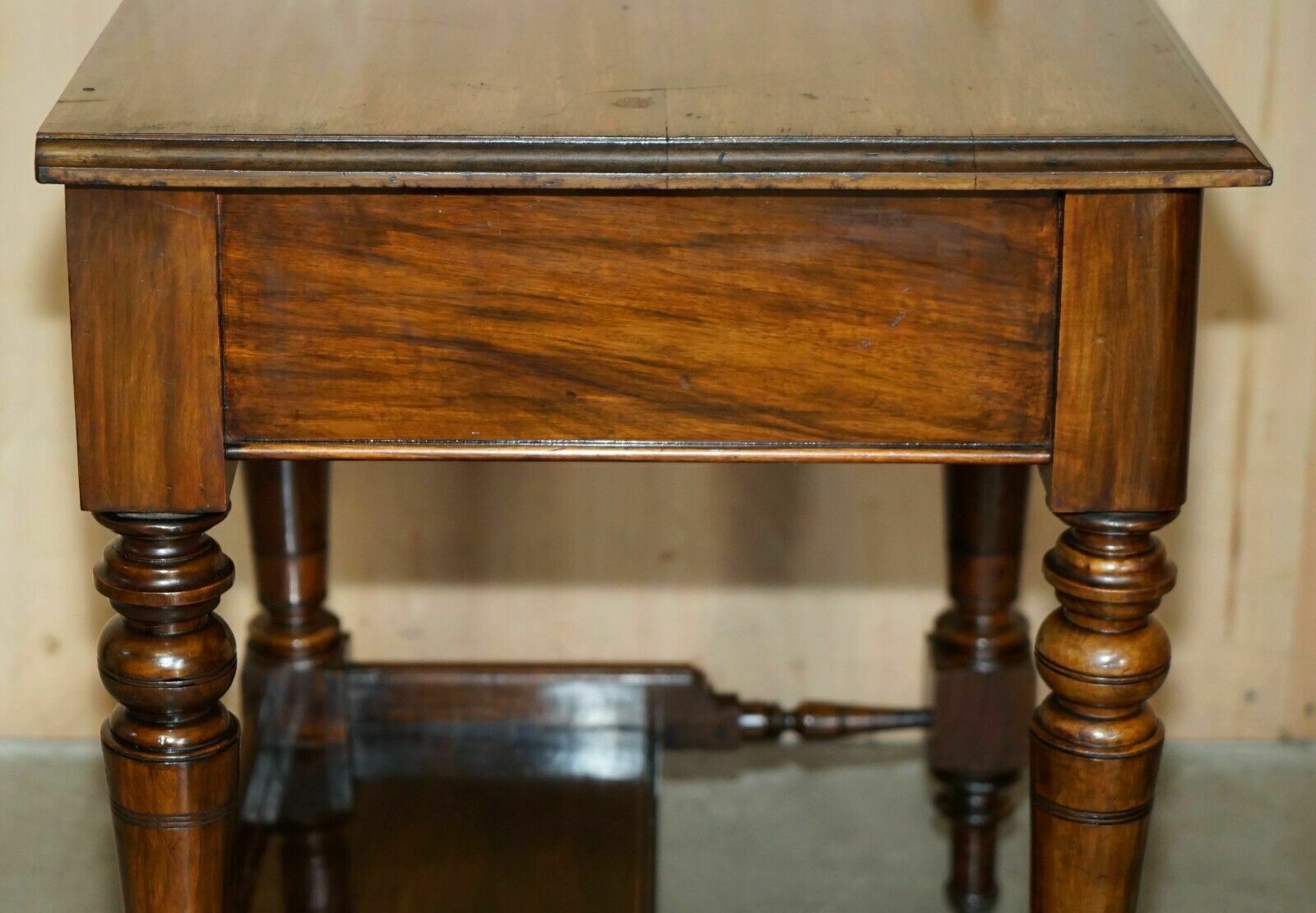 photo vinterior Stunning Antique Victorian Mahogany & Burr Walnut Centre Table Or Small Desk
