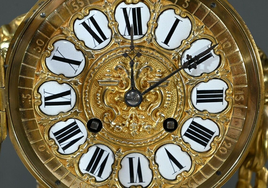 photo furniture Bronze Clock, Signed G.Philippe Palais Royal – 1870