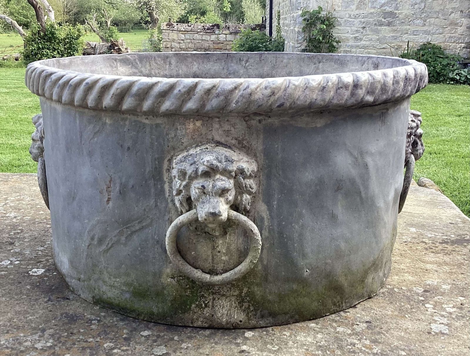 photo furniture A Significant Regency Pair Of Lead Planters / Jardinieres