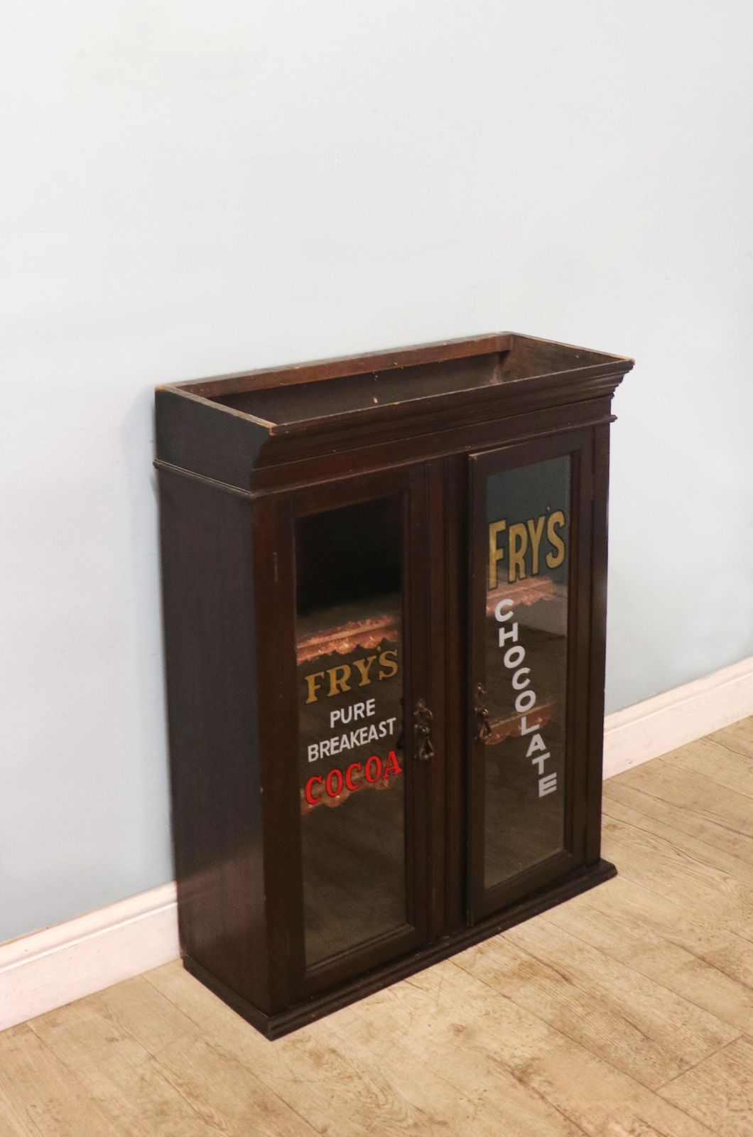 A Very Nice Victorian Glazed Shopfitting Cabinet, Hand Sign Written With Advertising For Fry’s Chocolate, photo Furniture
