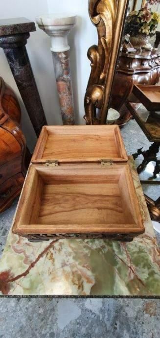 Hand Carved Massive Wooden Box photo 419.0