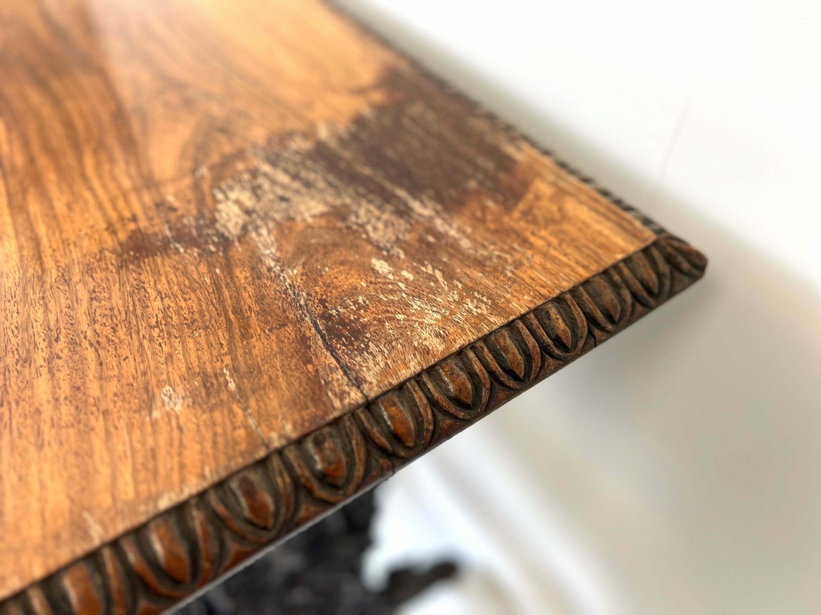 photo vinterior 19th Century Anglo Indian Carved Rosewood Writing Desk