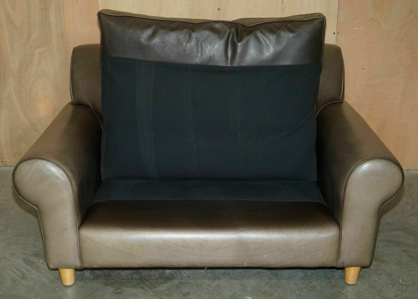 1500.0 Stunning Rrp £3200 Terence Conran Grey Leather Large Loveseat Armchair Sofa photo