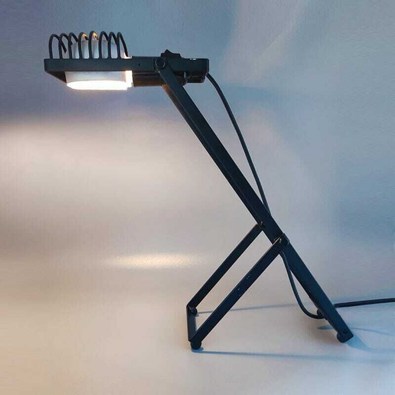 1970s Gorgeous Black Table Lamp "Sintesi" By Ernesto Gismondi For Artemide. Made In Italy photo buy