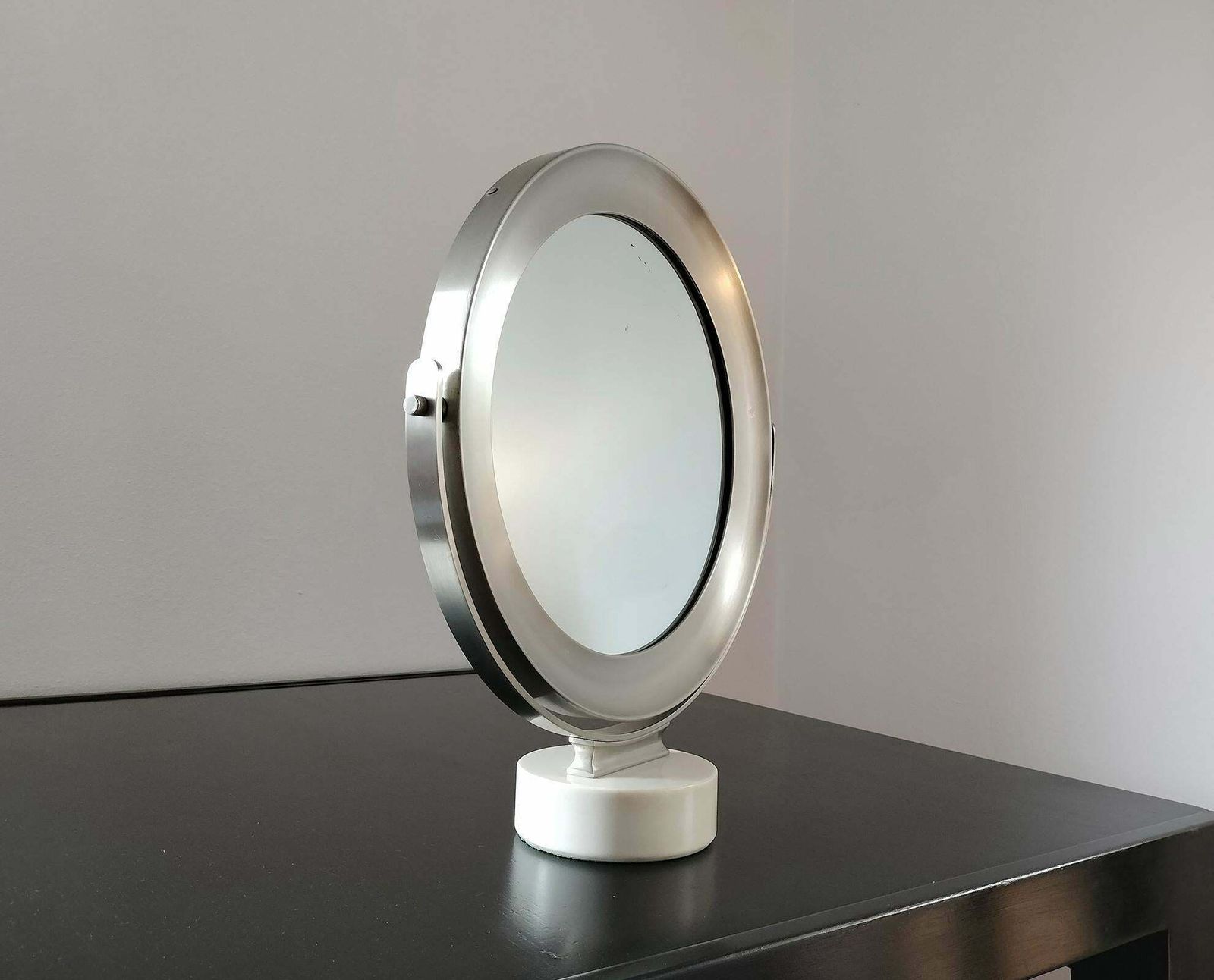 Sergio Mazza Narciso Table Mirror By Artemide 1970s photo Home Decor