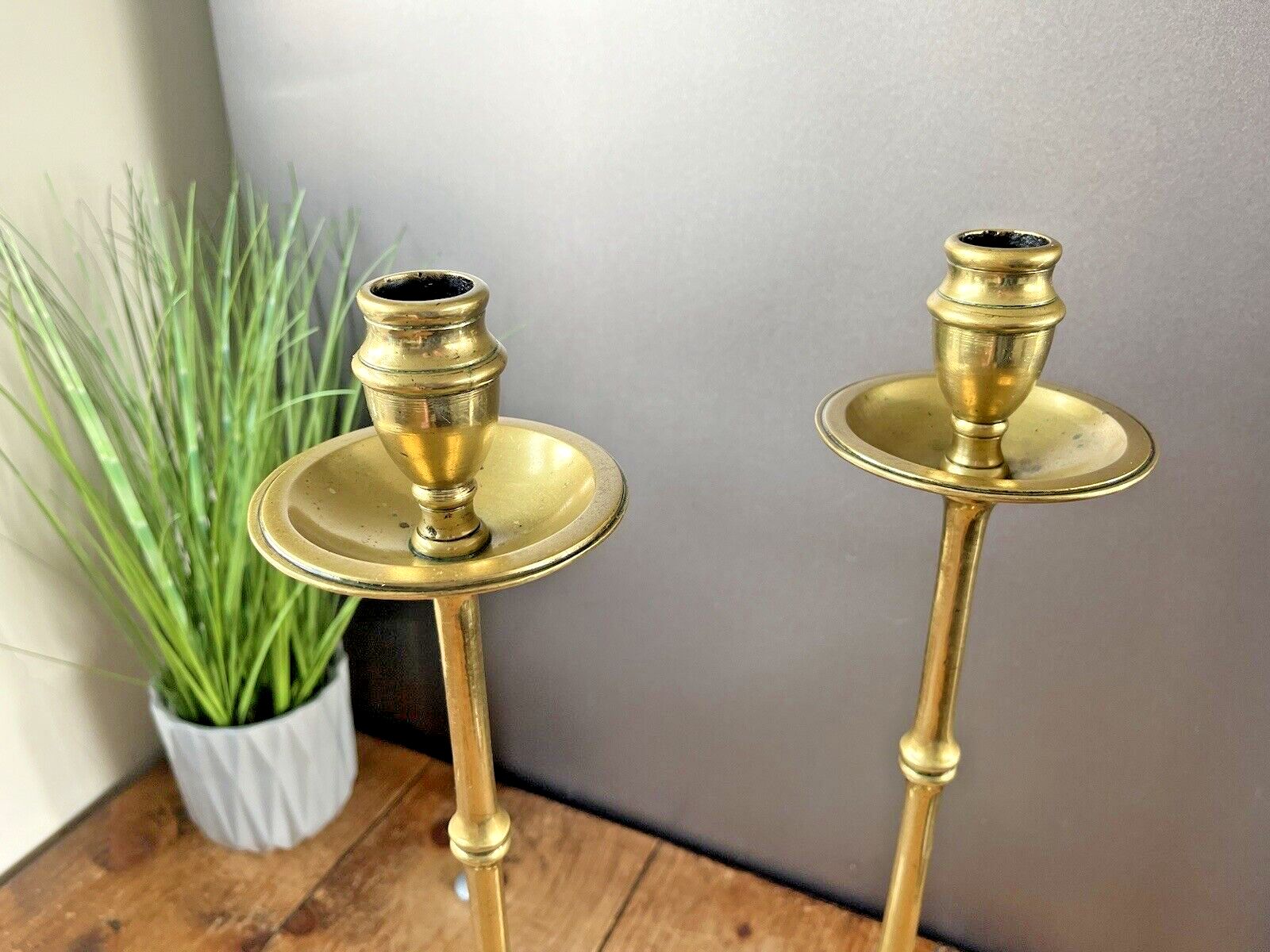photo furniture Large Pair Of English Antique Brass Altar Candlesticks Candle Holders