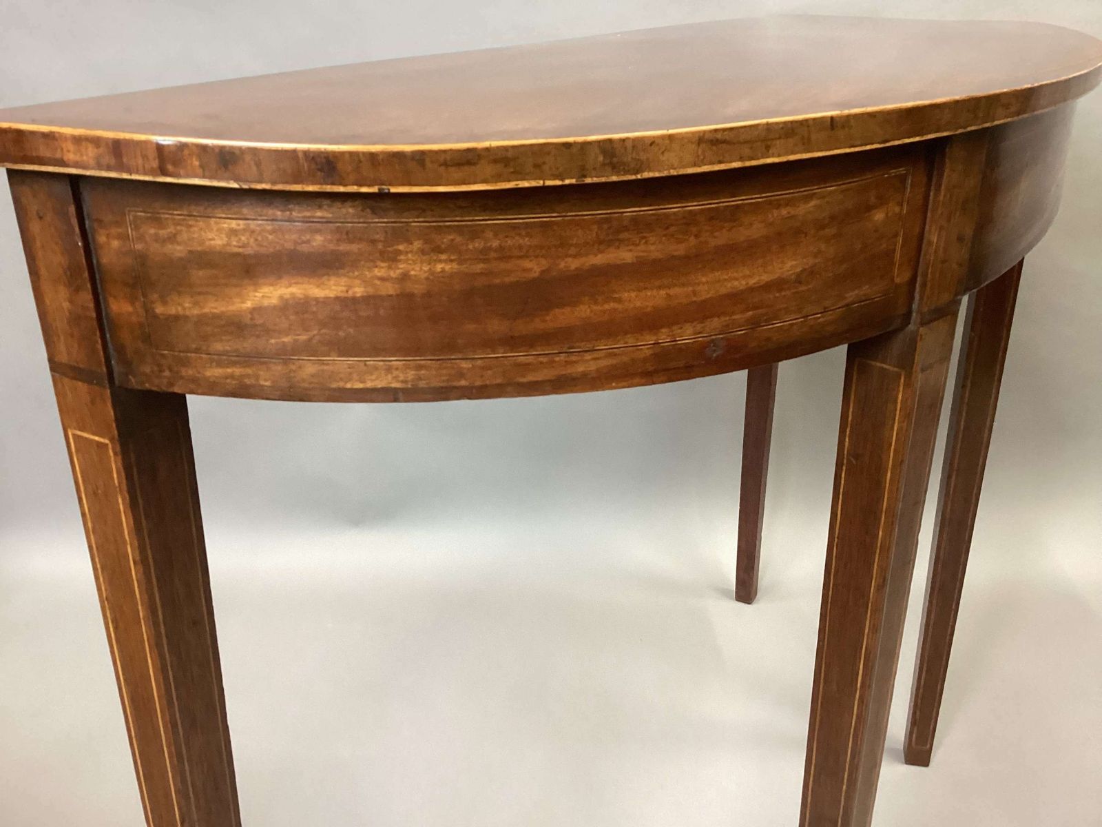 A Fine George III Mahogany Hepplewhite Side Table / Console Table photo 4070.0