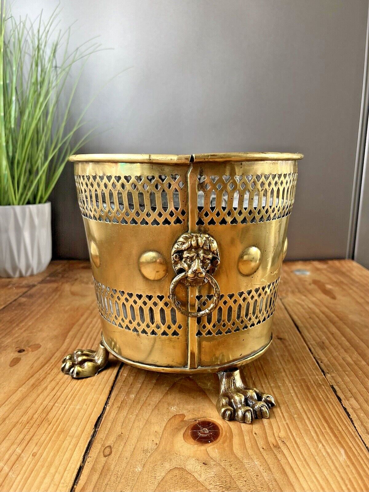 Quality Antique Brass Lions Head & Paw Planter Jardiniere / Champagne Ice Bucket photo buy