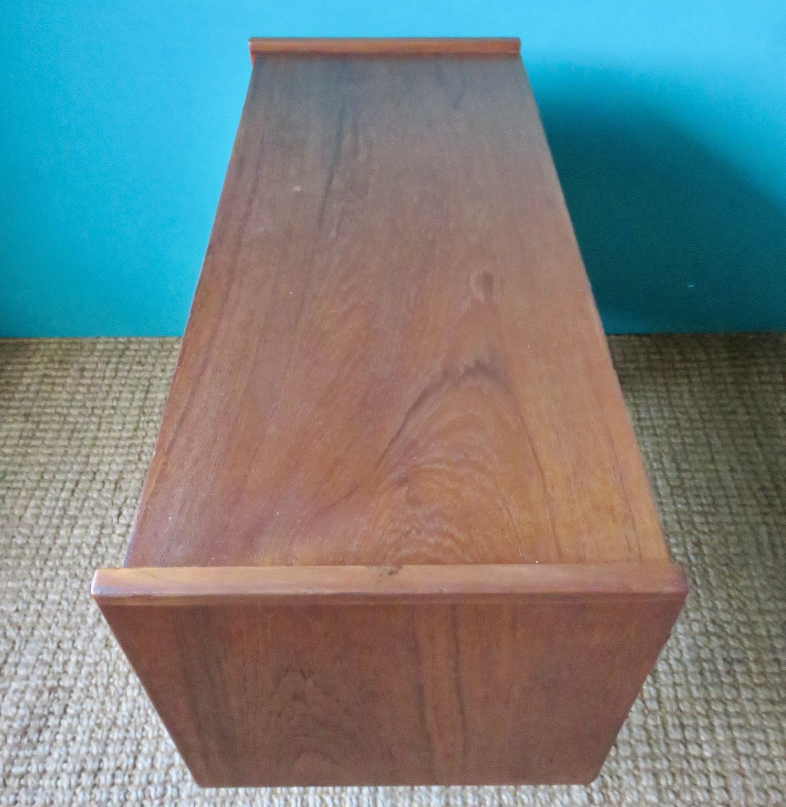 Small Teak Chest Of Drawers Or Entrance Console. Denmark 1960 photo 225.0