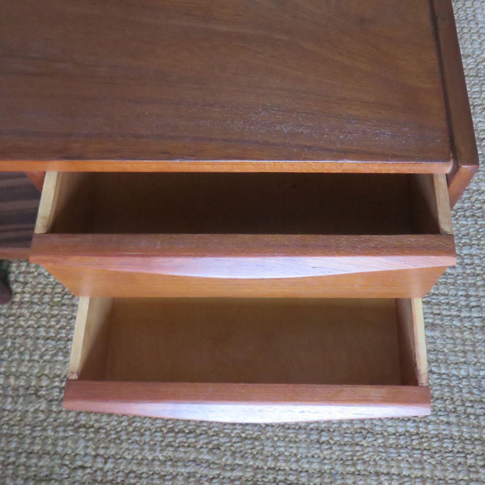 Small Teak Chest Of Drawers Or Entrance Console. Denmark 1960 photo vintage