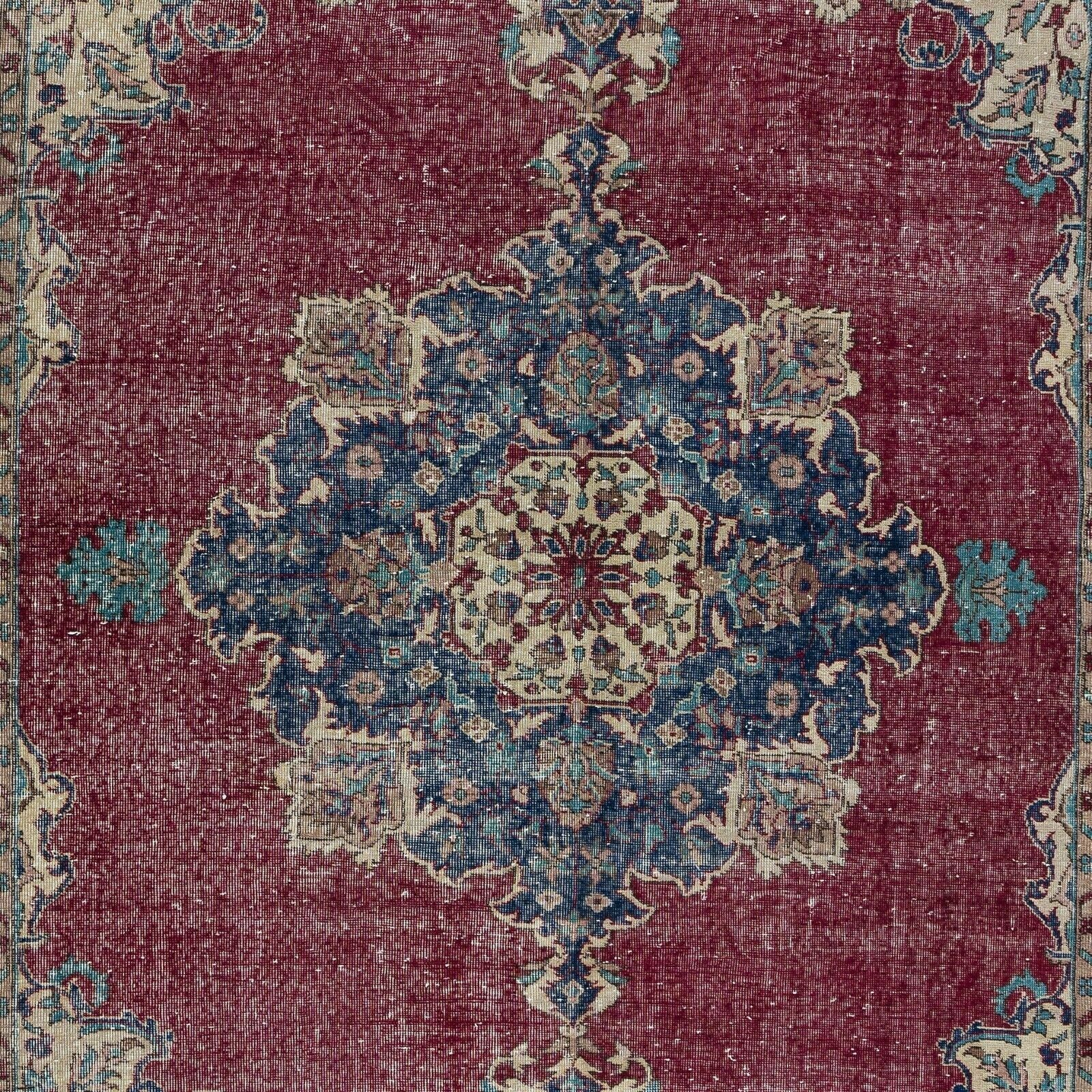 Traditional Vintage Handmade Turkish Area Rug With Medallion Design photo 1204.0