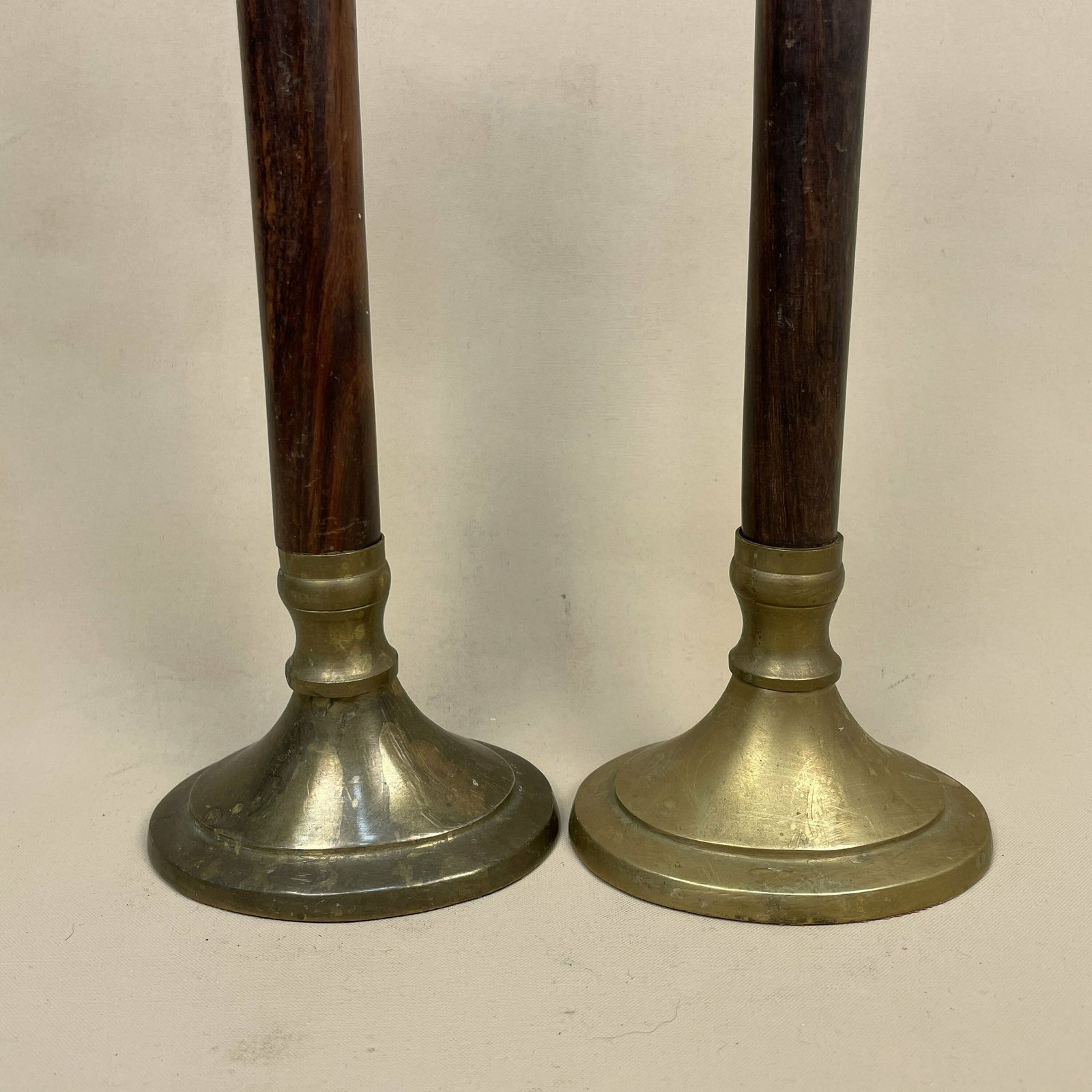 Antique Matching Pair Of Gold Brass Metal Candlestick Candle Stick Vintage Taper Dinner Candlesticks Round Base Column Pillar Wood Wooden photo vinterior