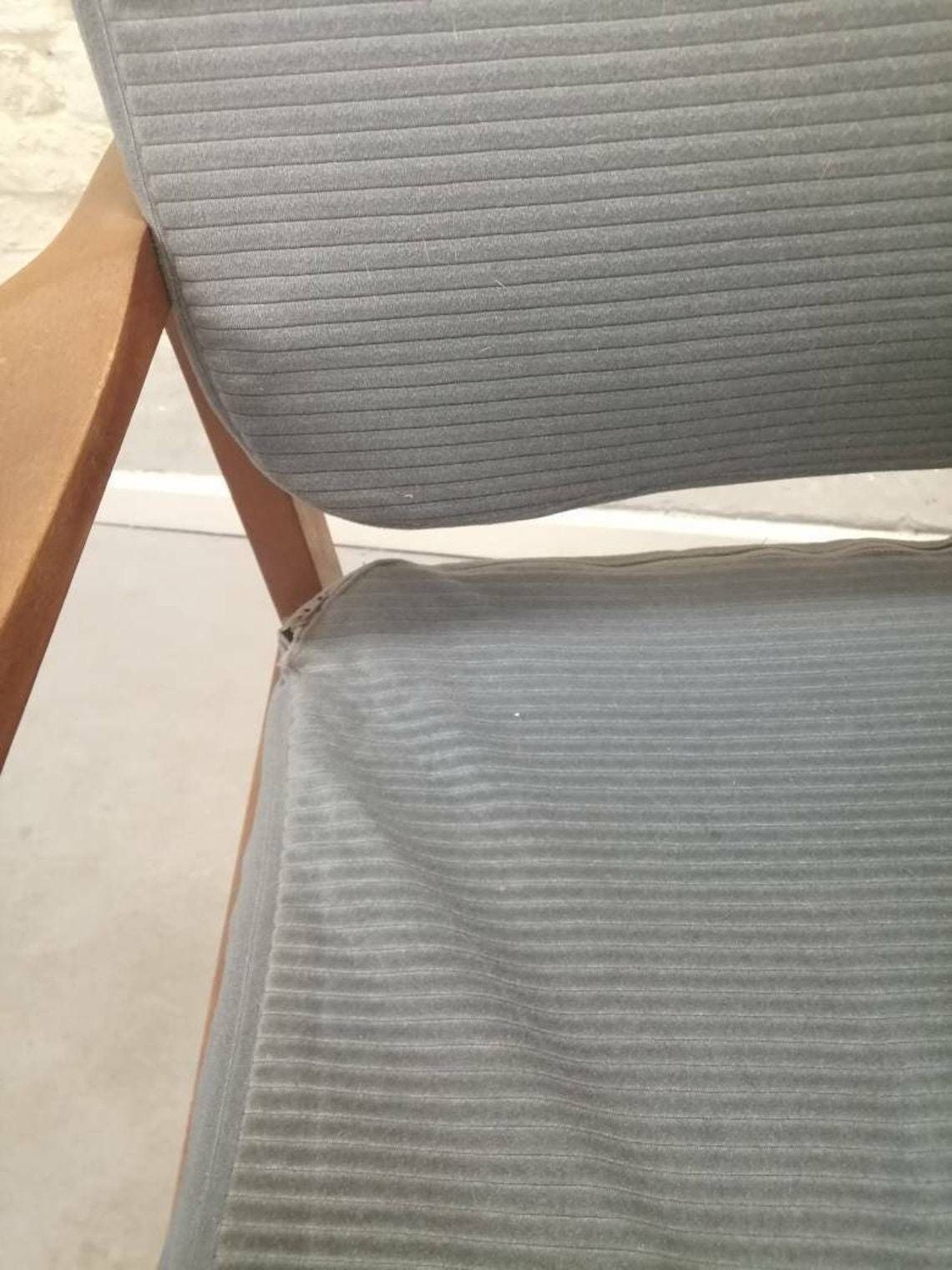 Mid Century Swivel Chair Industrial Office Work Chair photo vinterior