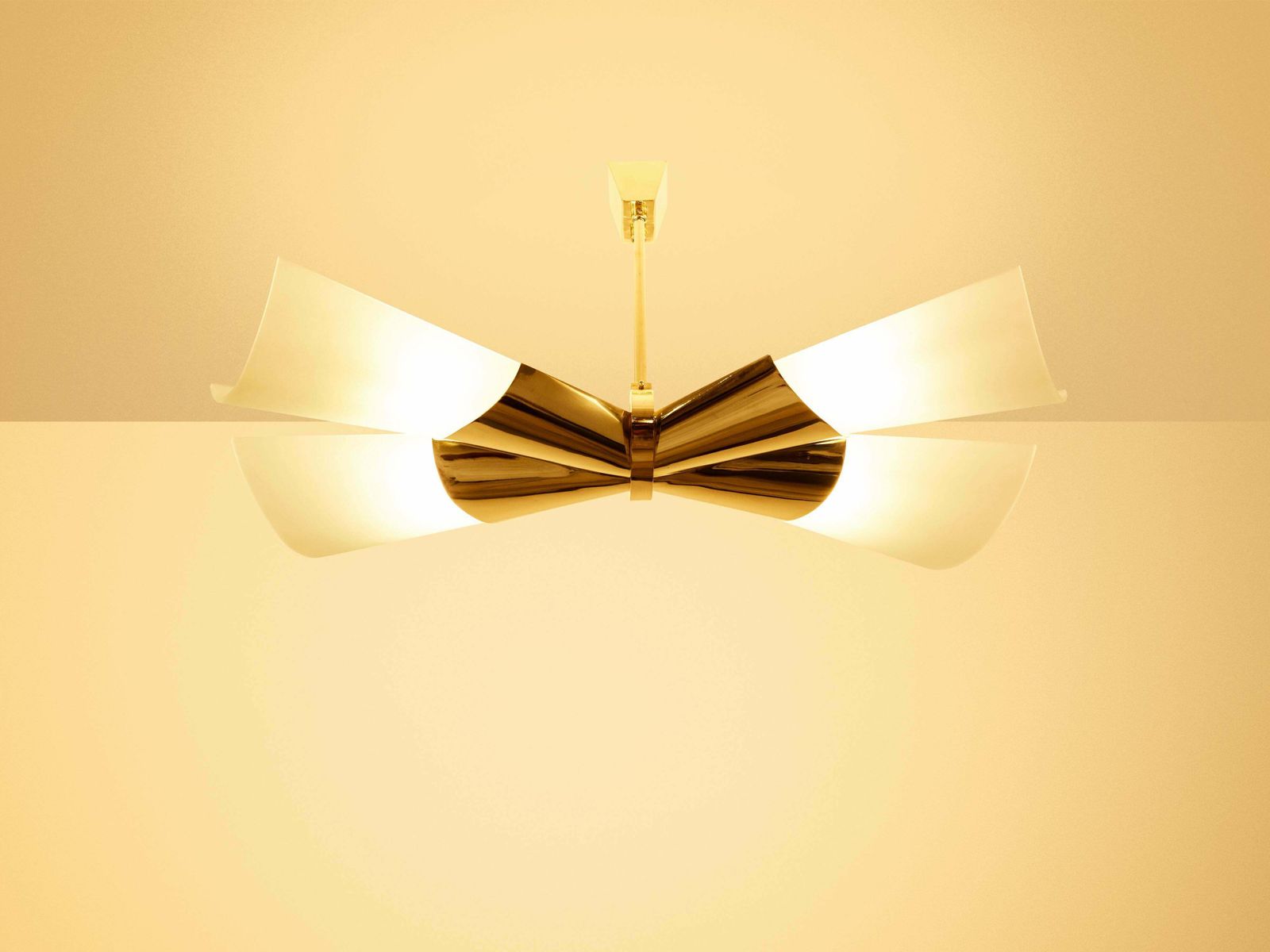 Lustre en laiton et verre opalin Max Ingrand pour Fontana Arte, 1955 photo Luminaires