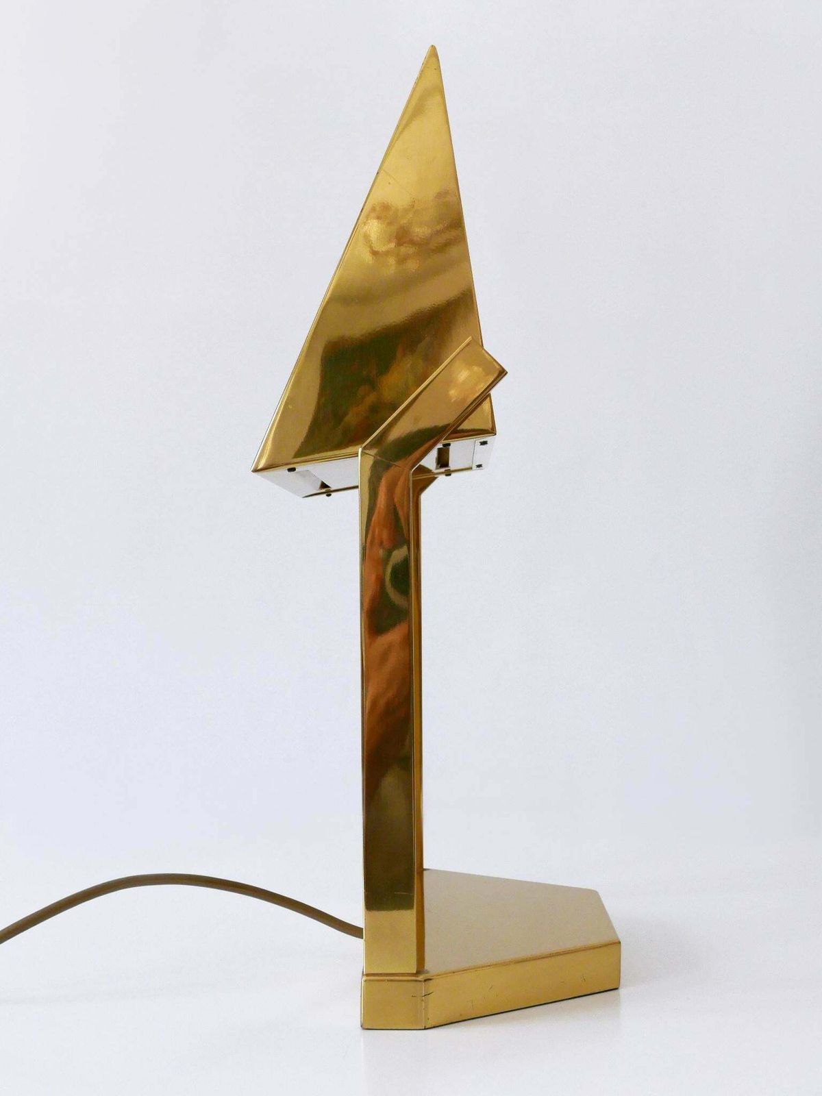 Mid Century Desk Light Or Table Lamp By Vereinigte Werkstätten Germany 1960s photo buy