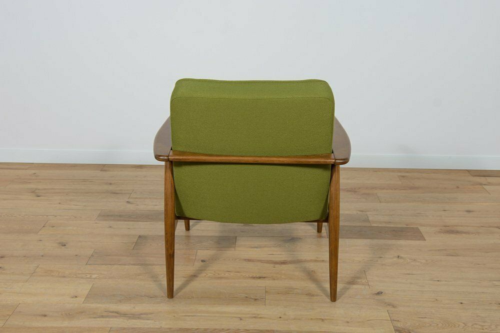 Model 300 192 Armchairs By Juliusz Kędziorek For Gościcińska Fabryka Mebli, 1970s, Set Of 2 photo buy