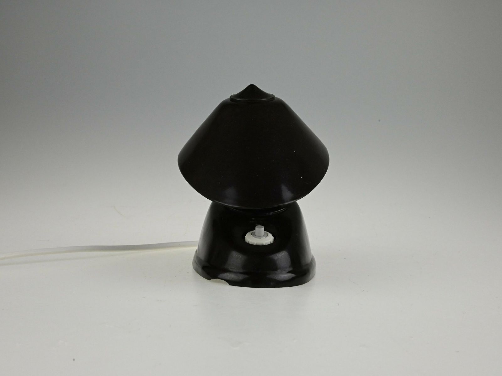 photo furniture Bauhaus Lamp, Bakelite Lamp, Desk Lamp, Desk Light, Bedside Lamp, Art Deco Lamp, Art Deco Light, Art Deco Lighting, Bauhaus, Type 11641