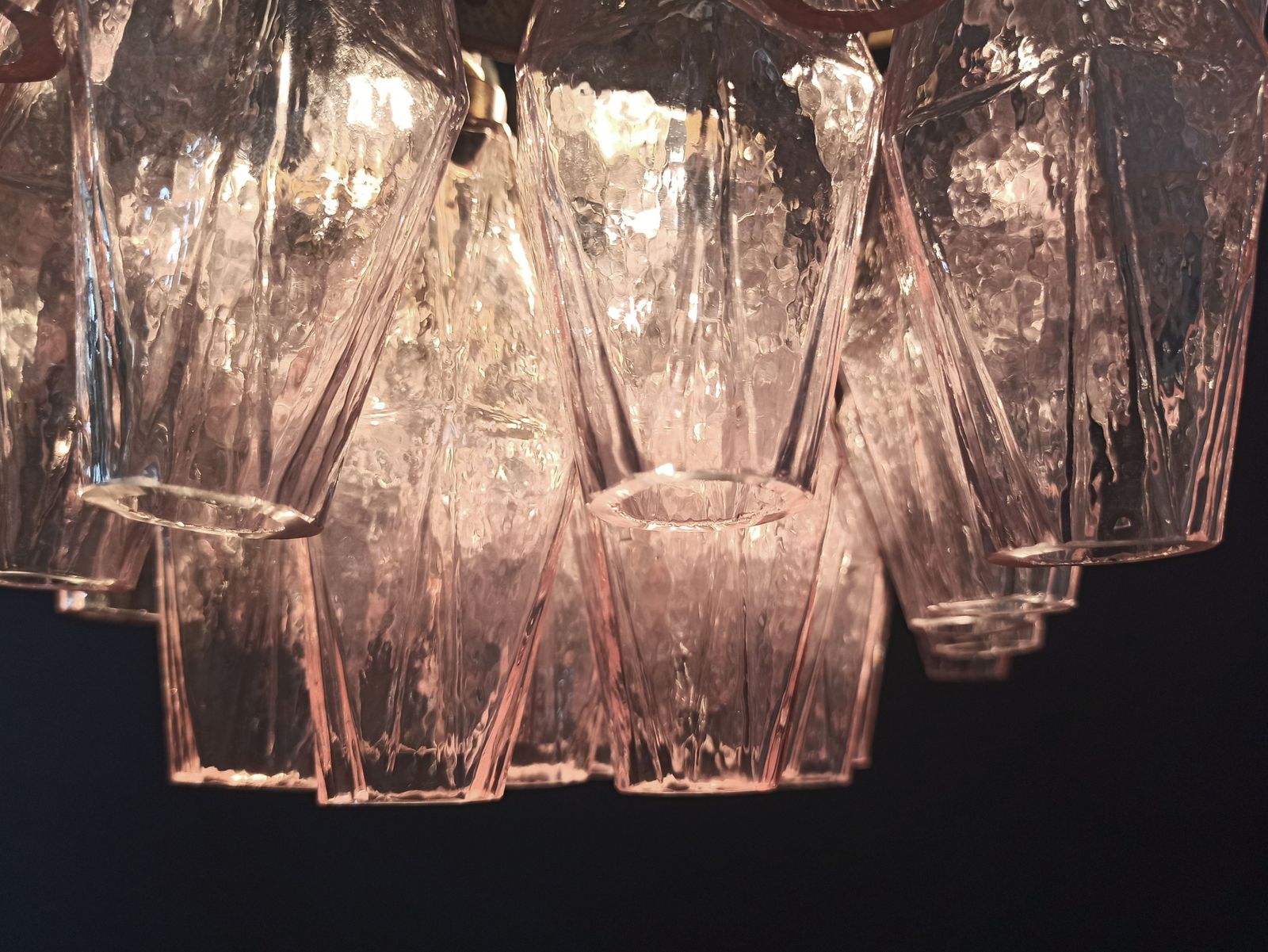 photo furniture Elegant Murano Poliedri Chandelier   Carlo Scarpa   Pink Glasses