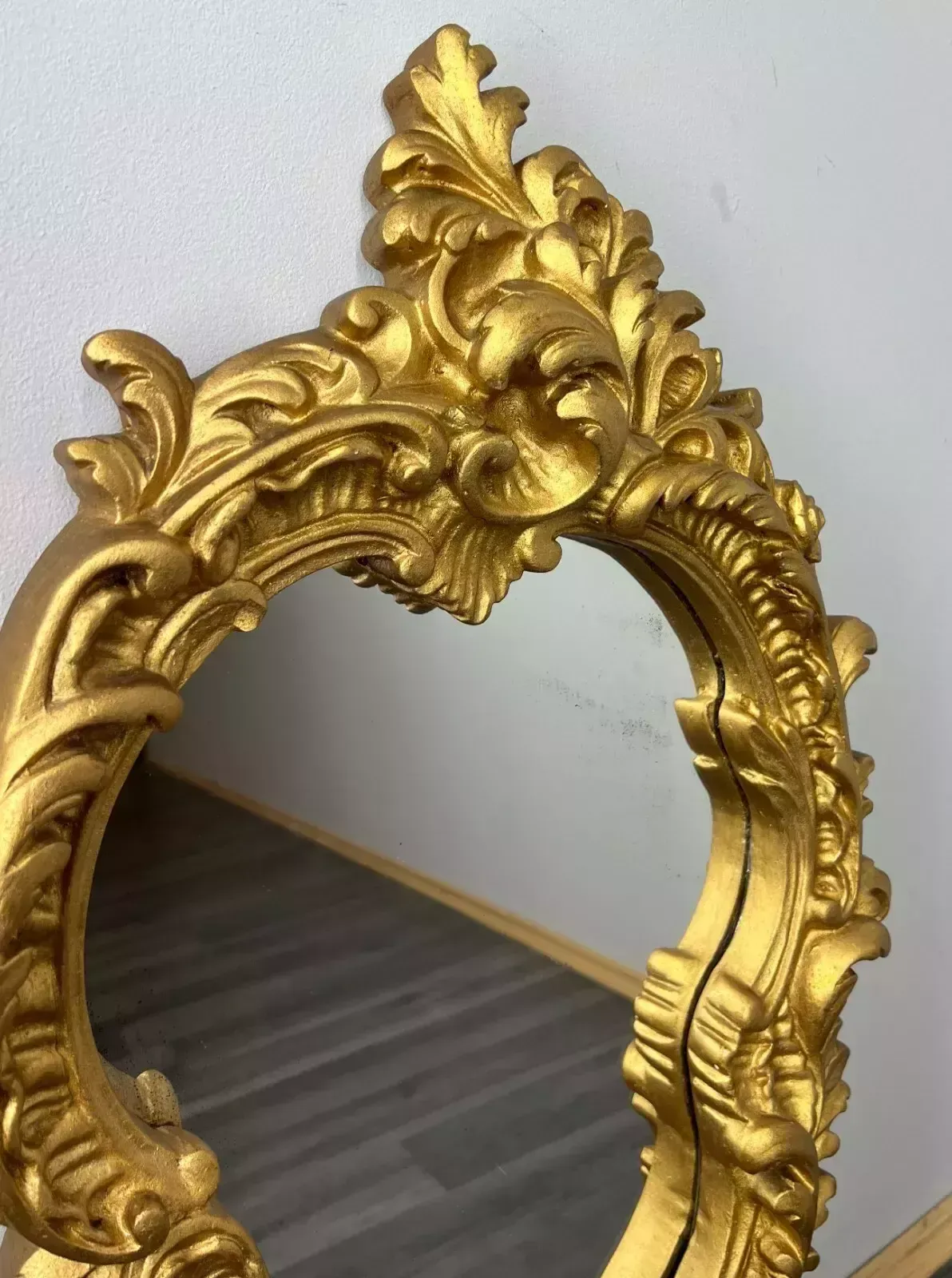Stunning French Wall Mirror (Lot 3007) photo furniture