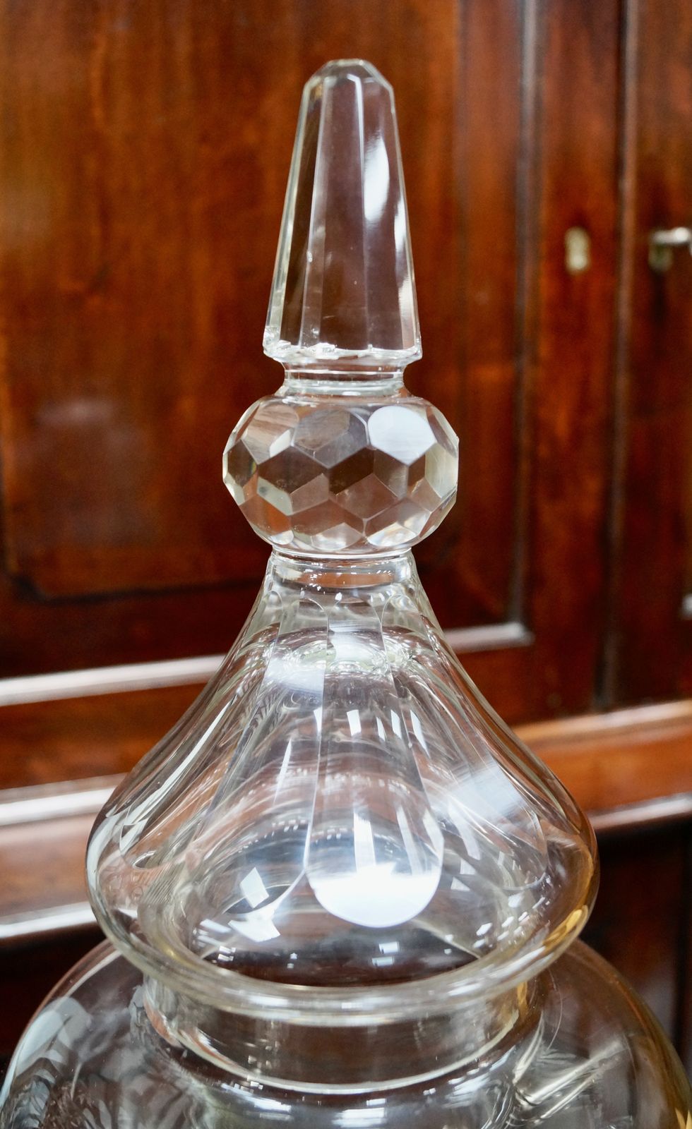 Large Antique Crystal Whiskey Dispenser photo 1500.0