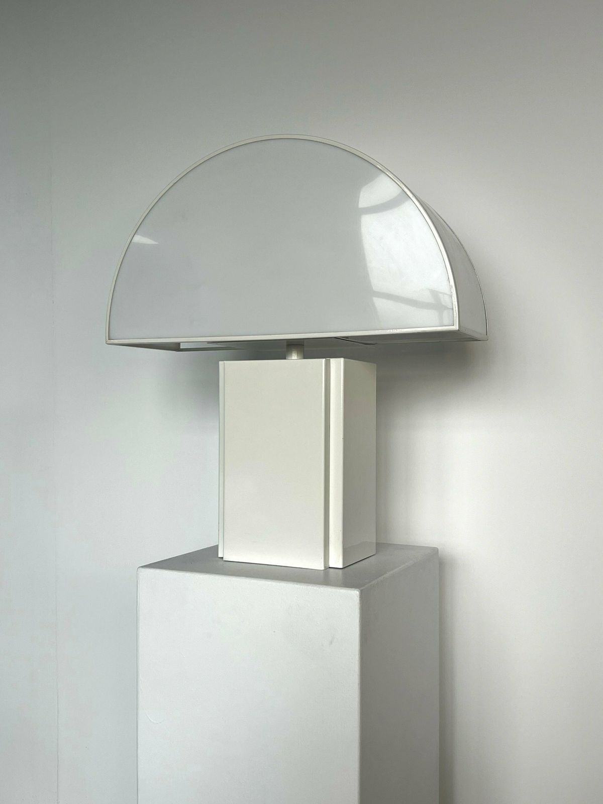Harvey Guzzini Olympe Large Lamp