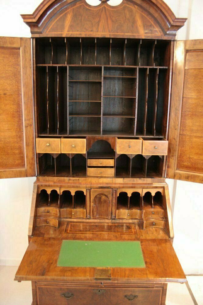 English Louis XVI Secretary, 1770 photo vinterior