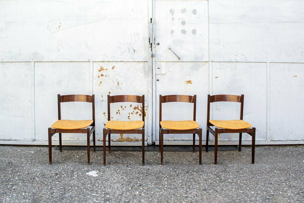 Dining Chairs Nr. 104 By G. Frattini For Cassina, 1961, Set Of 4