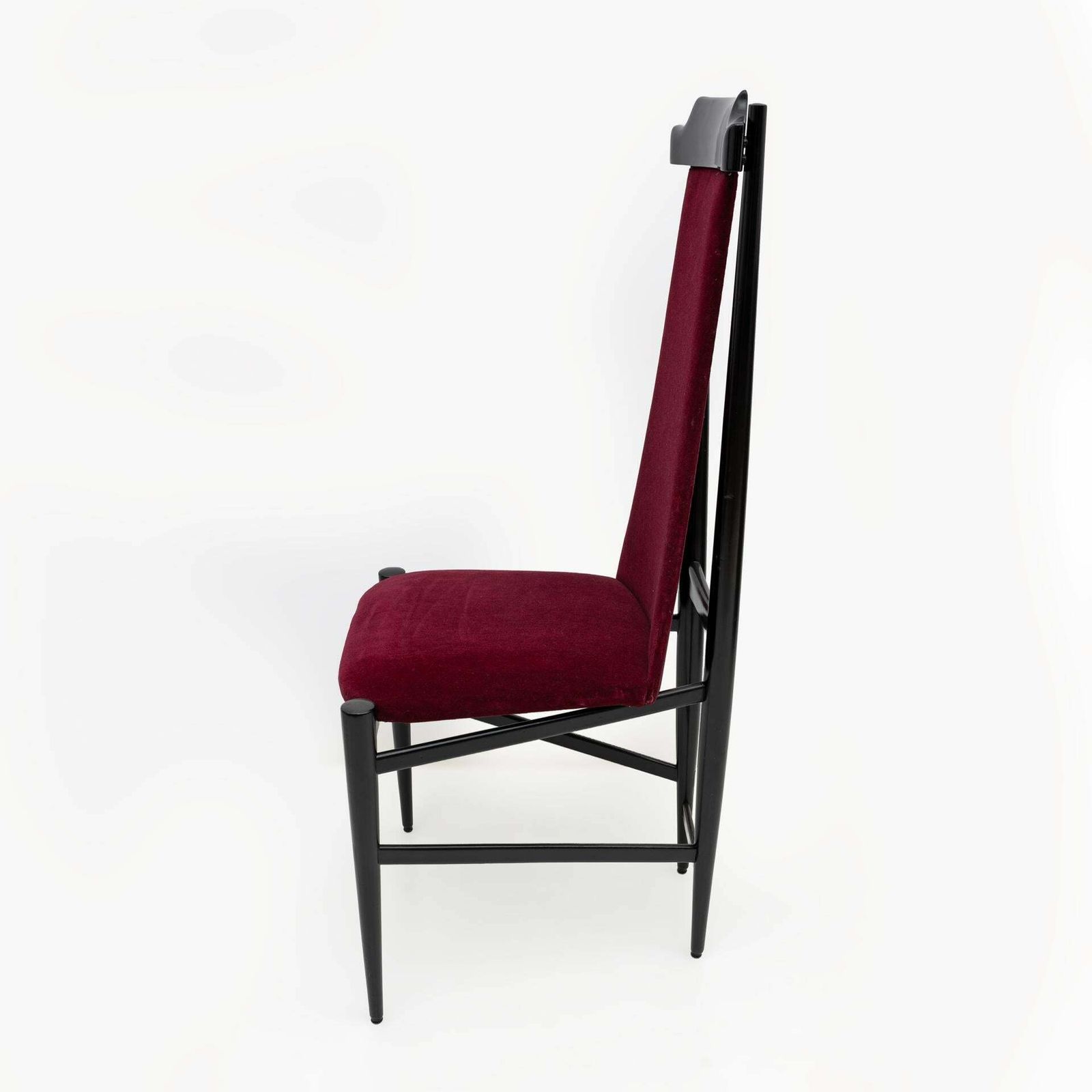 photo furniture Mid Century Modern Brazilian Chairs By Sergio Rodrigues, 1960s