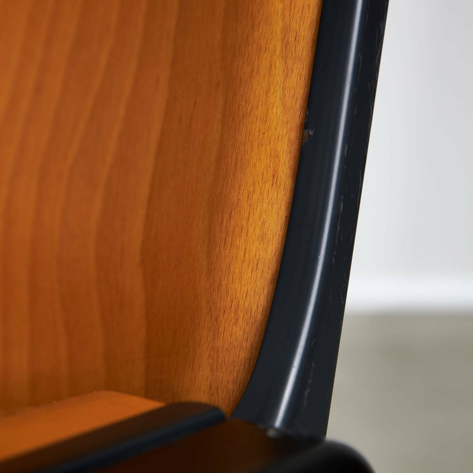 photo buy Serie K Chairs By Roberto Lucci And Paolo Orlandini For Velca