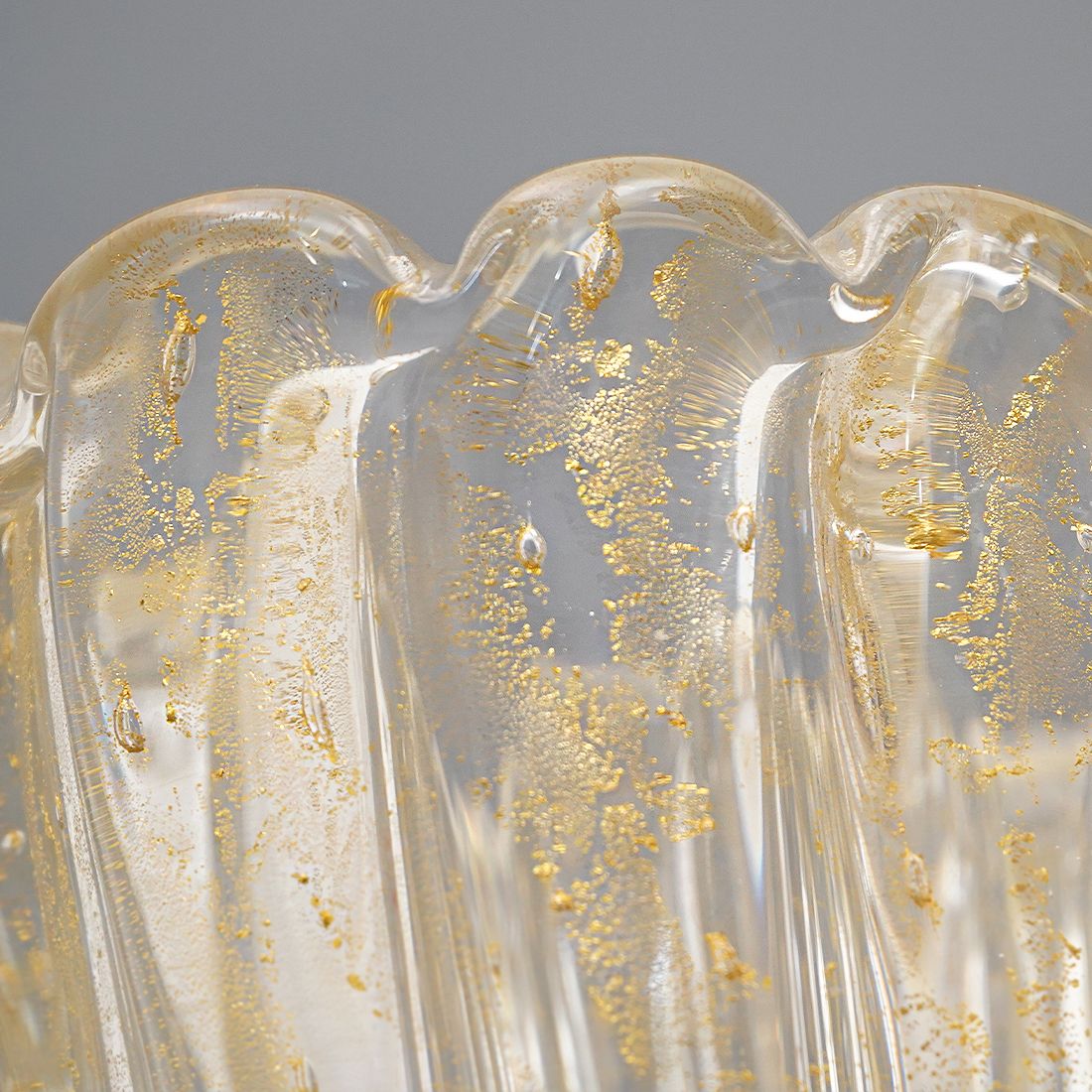 Ribbed Vase With Gold Inclusions By Archimede Seguso, 1950s photo vintage