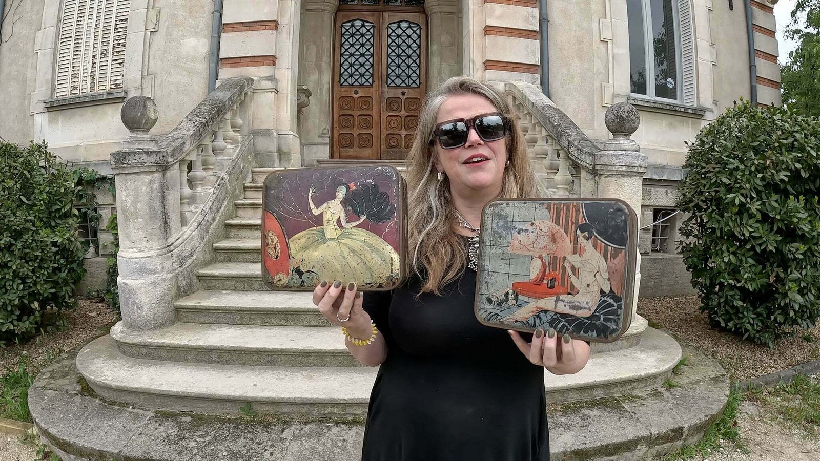 French 1900 Biscuit Tin   Nostalgic Fashion Art Nouveau photo 57.0