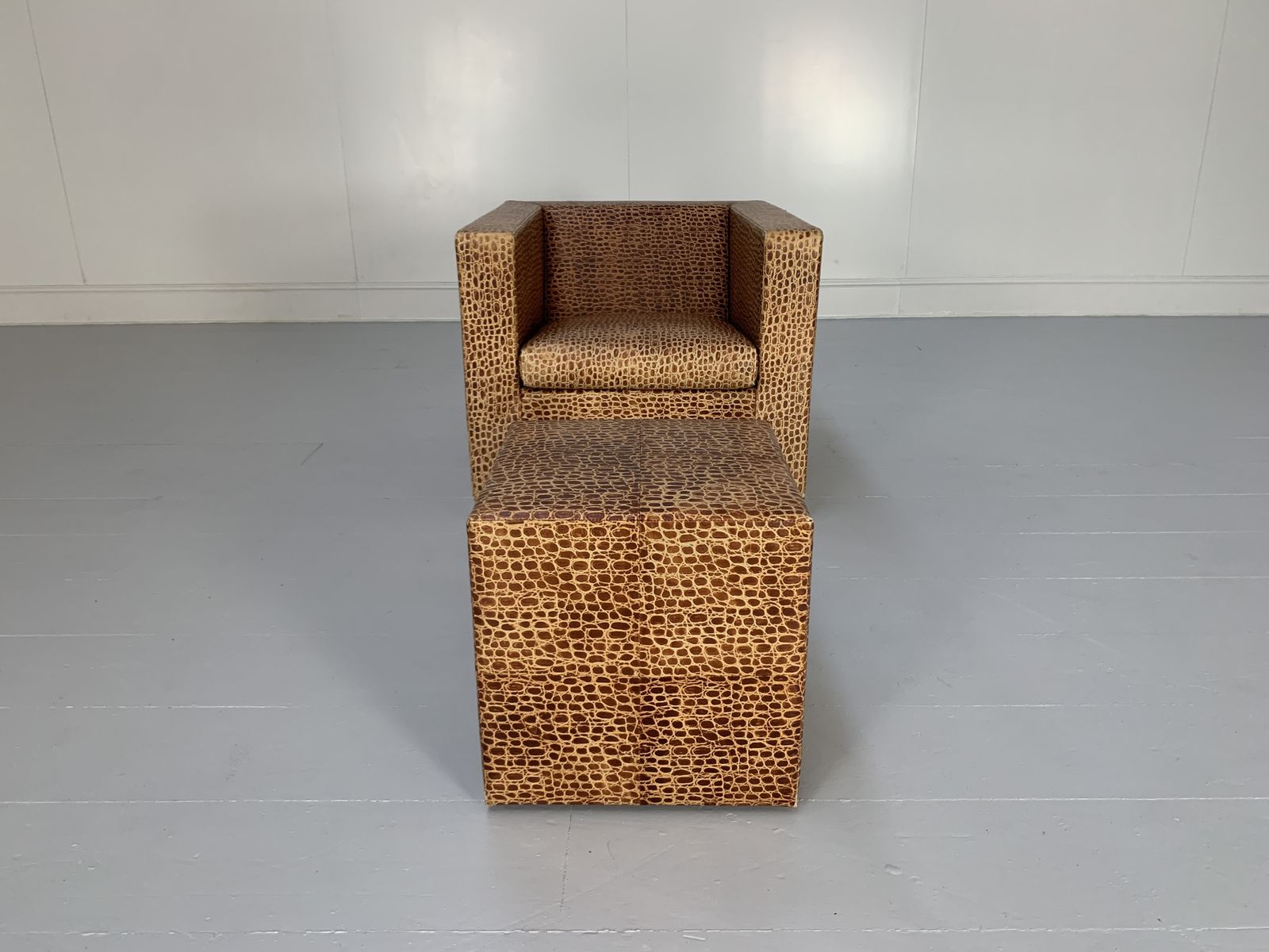 Minotti “Suitcase Line” Armchair & Ottoman – In Crocodile Leather photo furniture