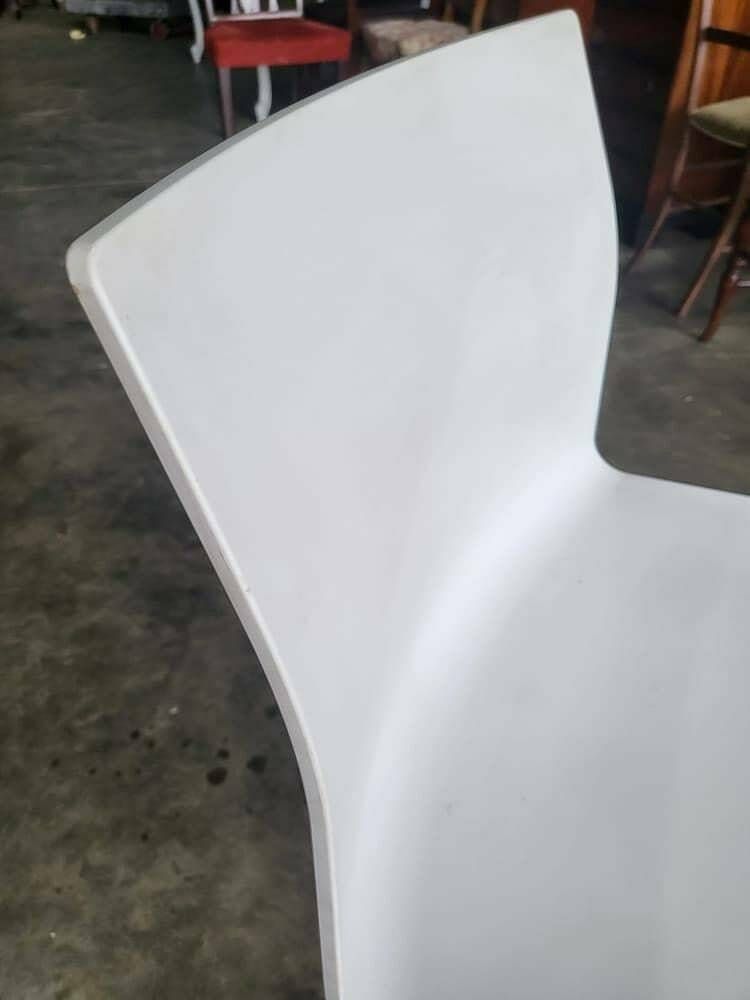 White 70's Style Office Swivel Chair Chrome Star Base photo for sale
