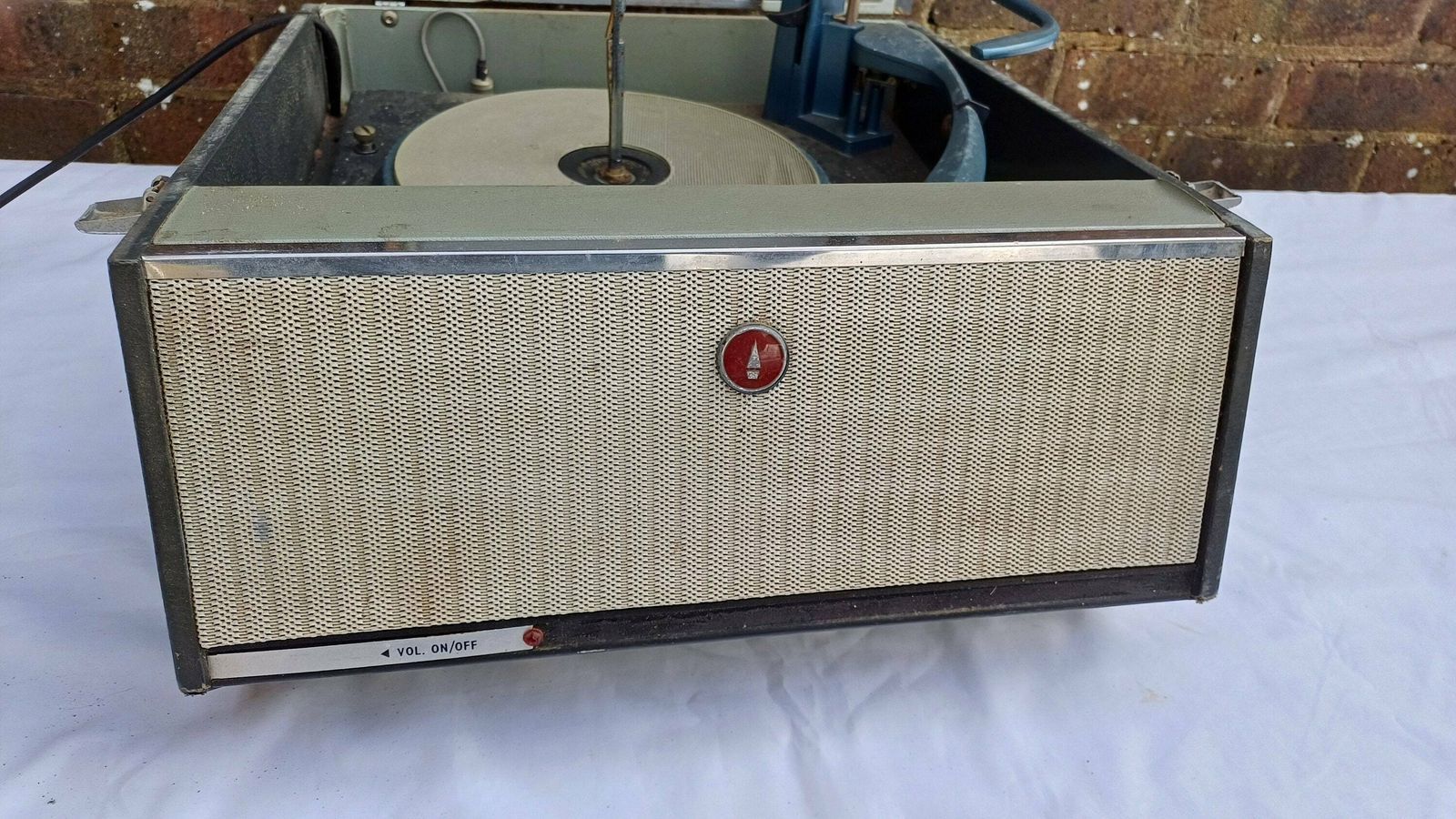 Vintage Retro Bush ‘Monarch’ Record Player Audio Collectible Audio. photo 125.0