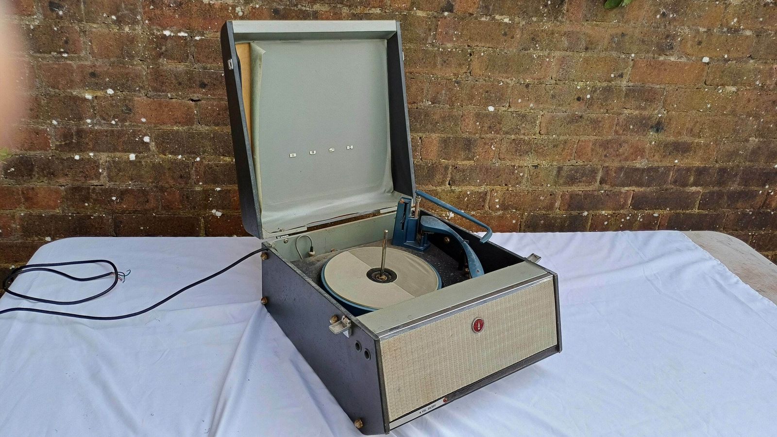 Vintage Retro Bush ‘Monarch’ Record Player Audio Collectible Audio. photo vintage
