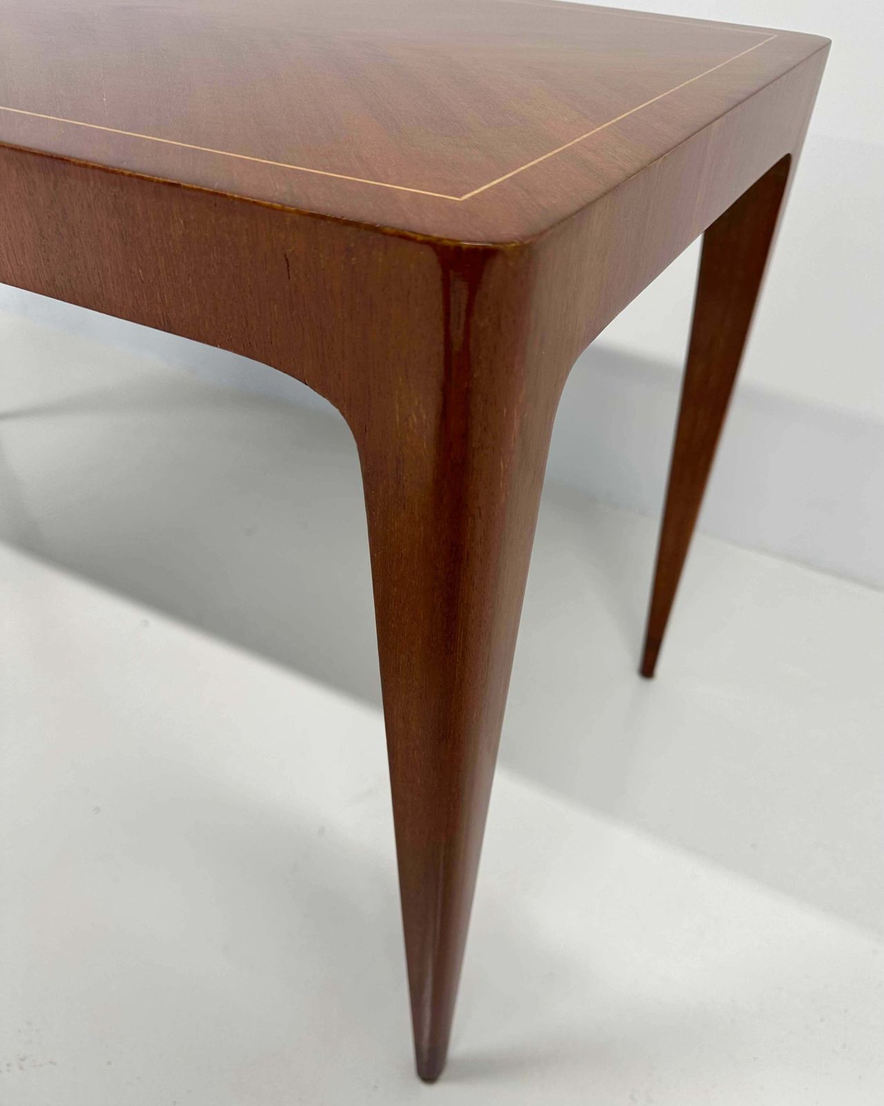 Italian Art Deco Teak And Maple Coffee Table By Paolo Buffa , 1950s photo vintage