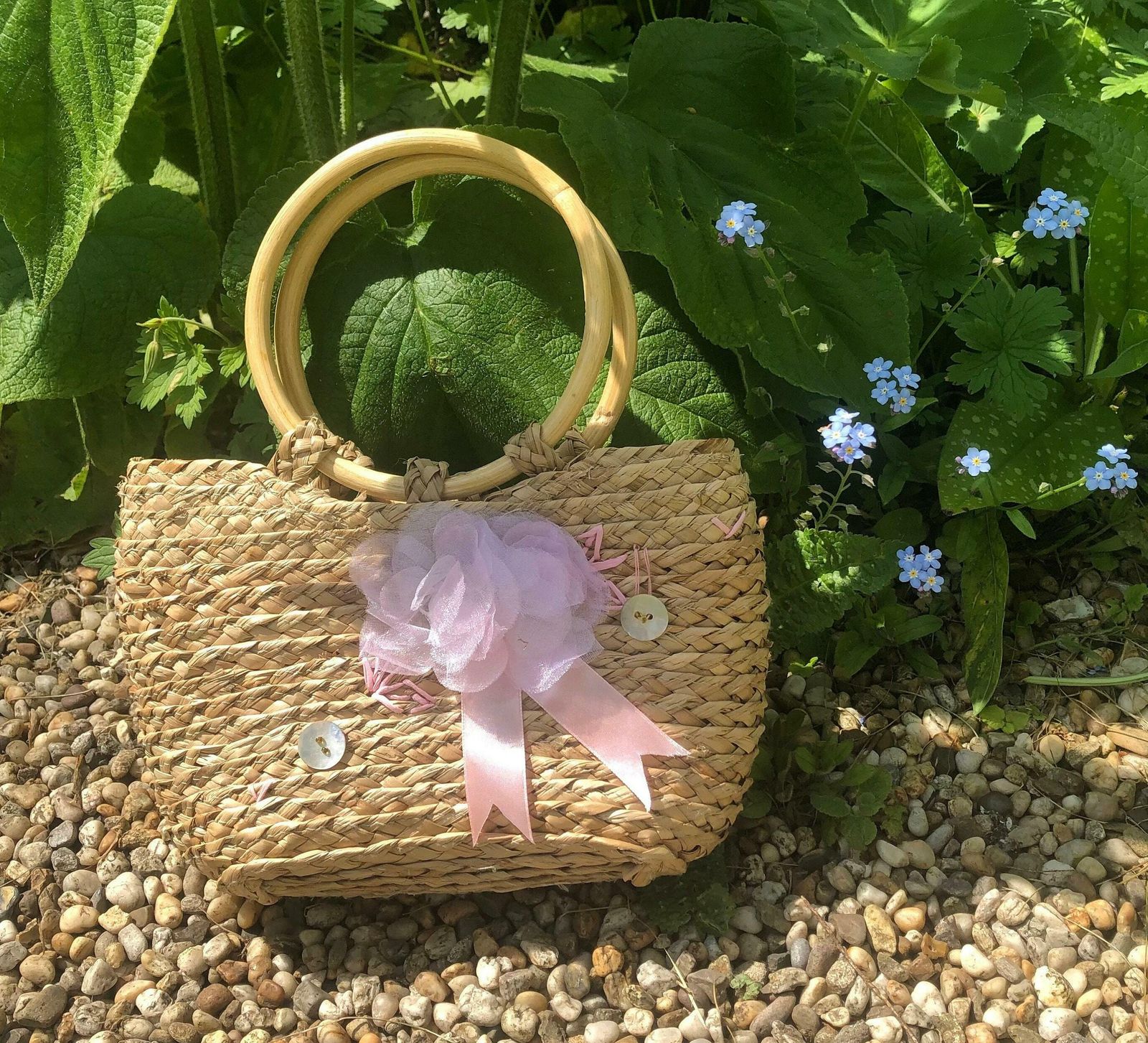 A Collection Of Vintage Handwoven Wicker, Straw Bags And Baskets Available Individually photo Home Decor