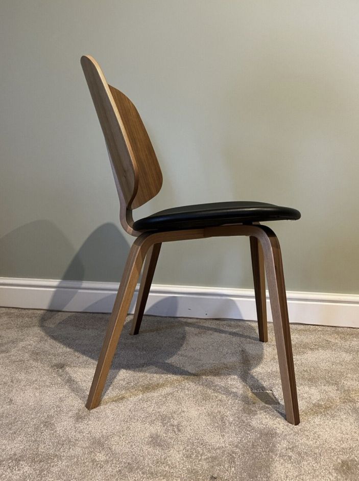 Boconcept Aarhus Dining Chairs Walnut & Black Leather Set Of Four photo furniture