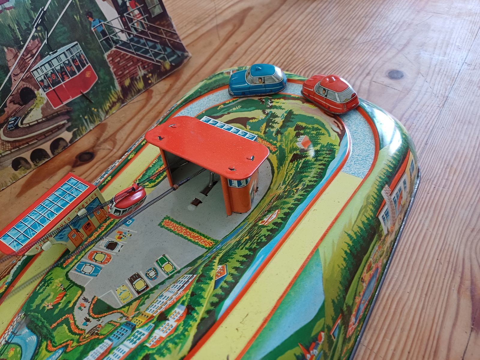 photo vinterior Old Toy From The 50s Jechnofix Tole
