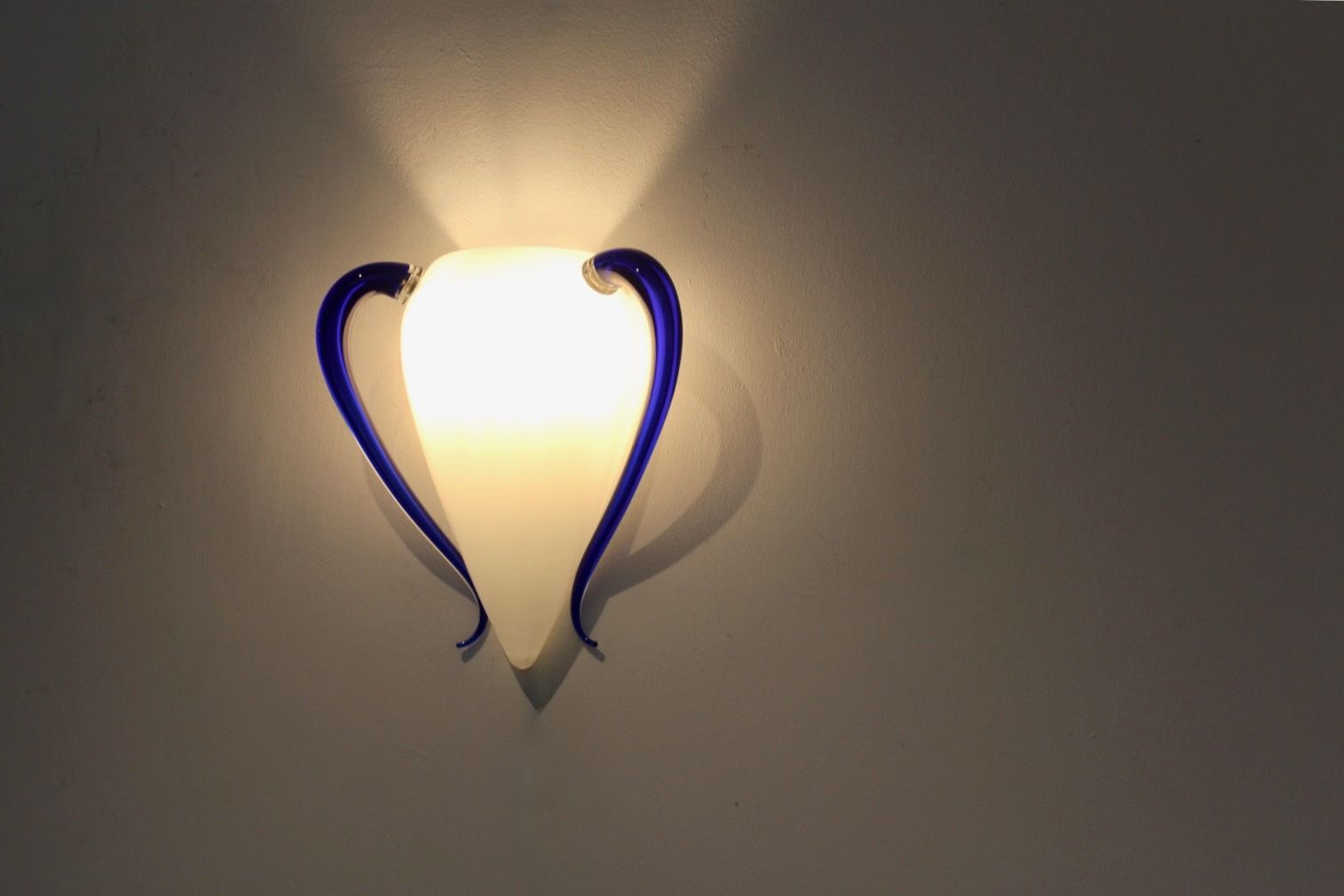 photo vinterior ‘Venexiana’ Hand Blown Murano Glass Wall Sconce By Barovier & Toso, Stock Of 3