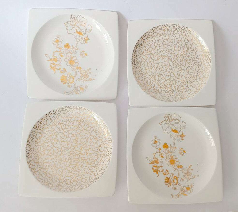 4 Dessert Plates In White Wedgwood Porcelain With Gold Decoration, Plato Gold Series
