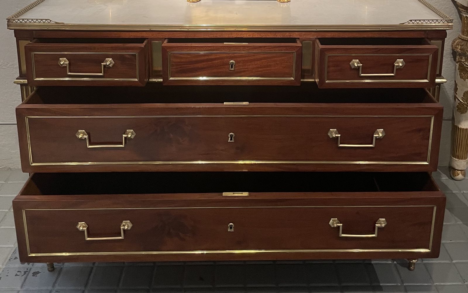 French Commode In Mahogany. Louis Xvl Period photo 12000.0
