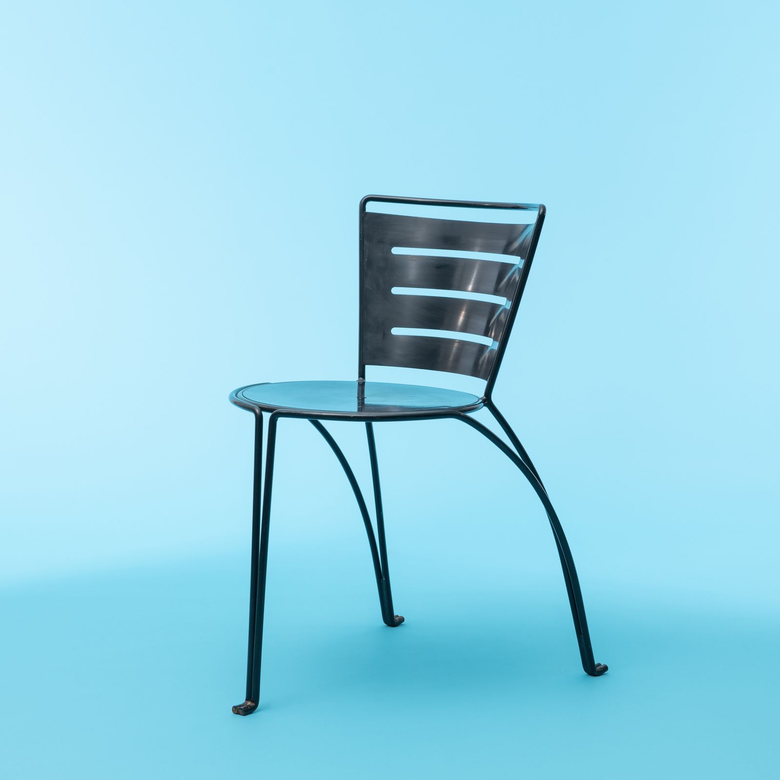 J M Wilmotte, The Chair Fountain, Tebong, 1986