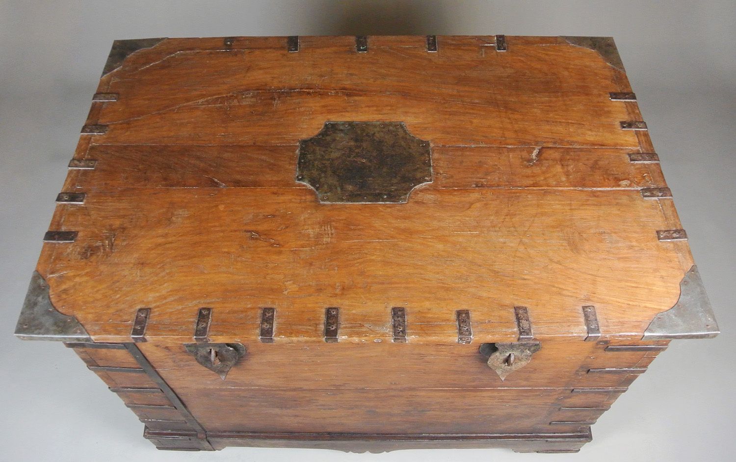 Monumental And Unusual 18th Century Teak And Iron Bound Dowry Chest C. 1840 photo vinterior